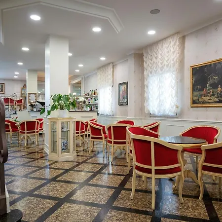 President 4* Римини
