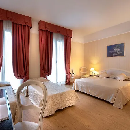 President 4* Rimini